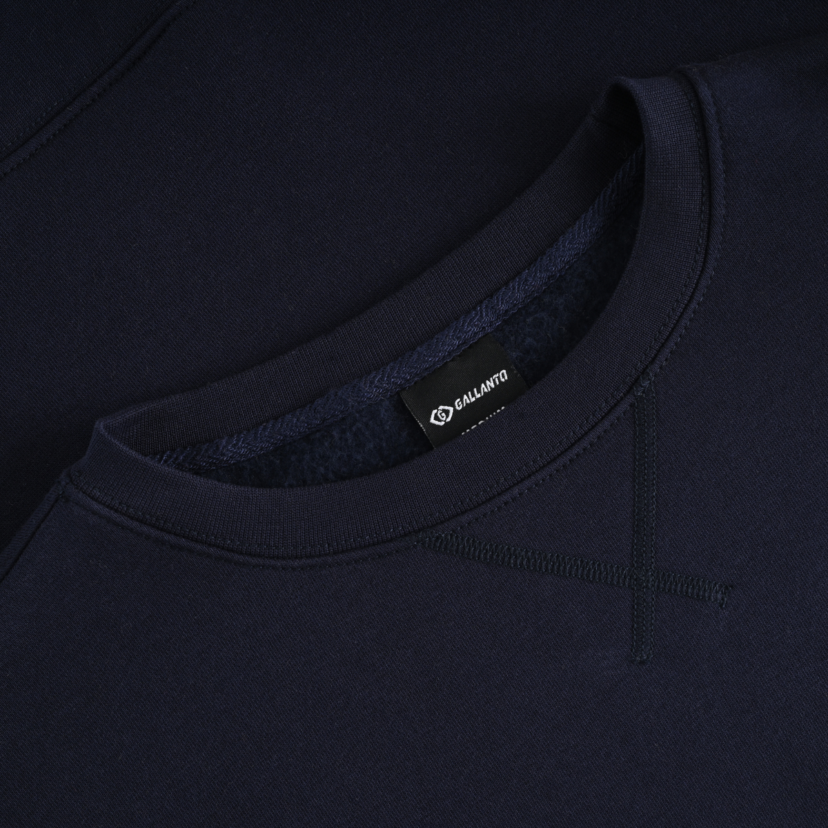 mens sweatshirts in organic cotton with embroided logo crew neck