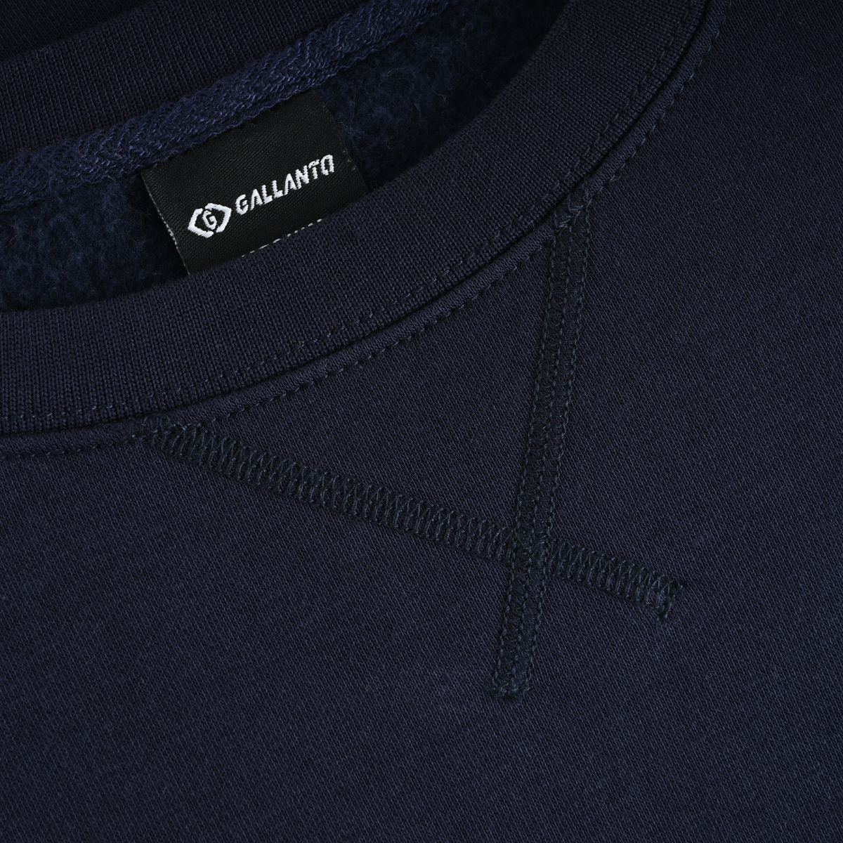 mens sweatshirts in organic cotton with embroided logo crew neck