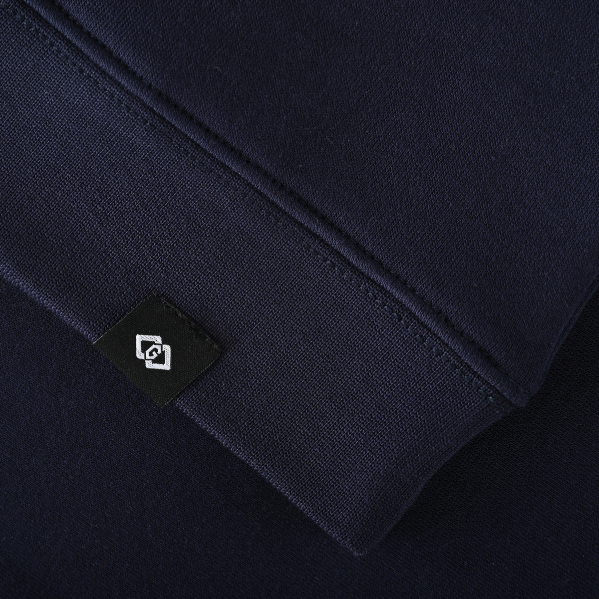 mens sweatshirts in organic cotton with embroided logo crew neck