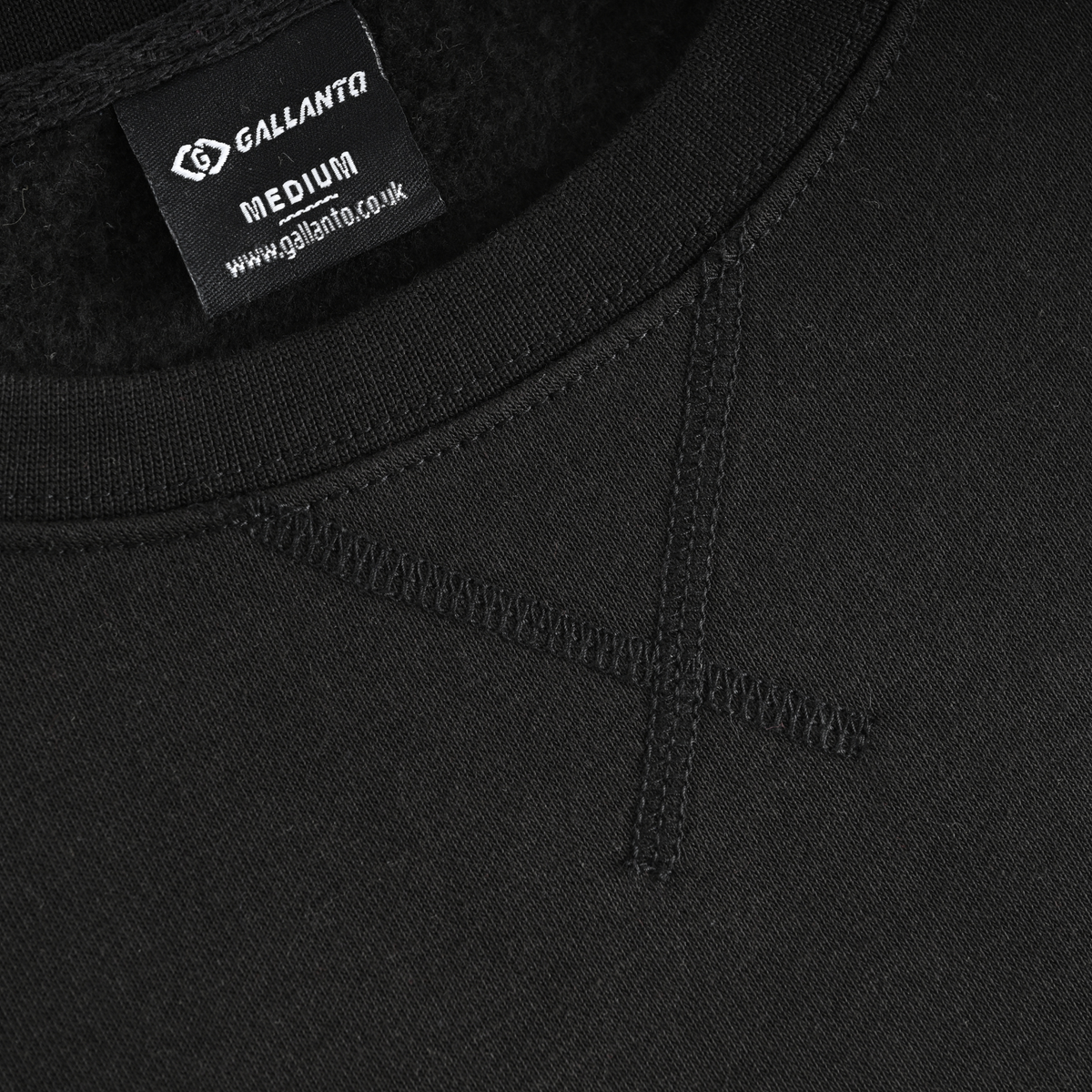 mens sweatshirts in organic cotton with embroided logo crew neck