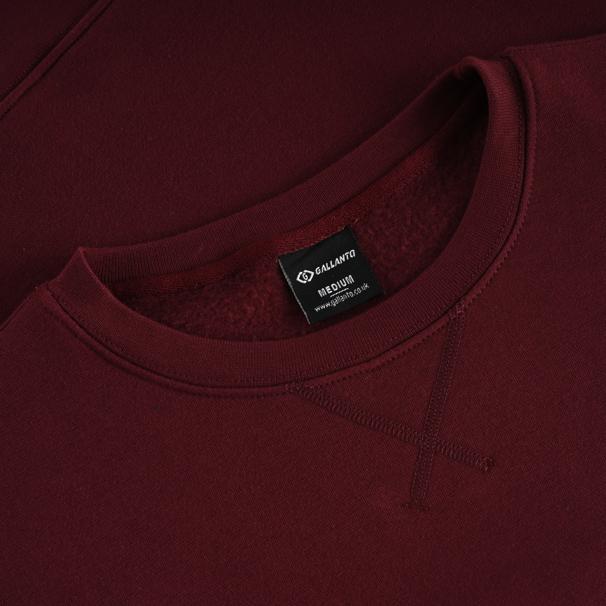 mens sweatshirts in organic cotton with embroided logo crew neck