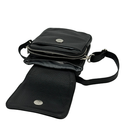 Leather Cross Body Bag for Everyday Style and Convenience