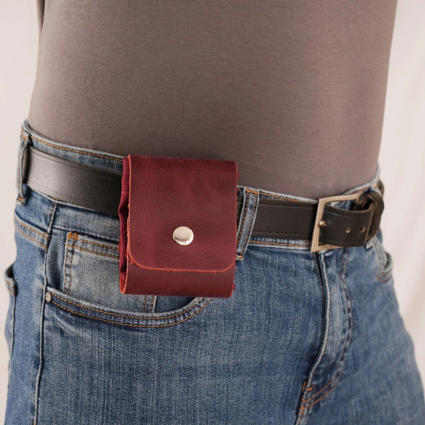 stylish hiking accessories women love for outdoor adventures.
