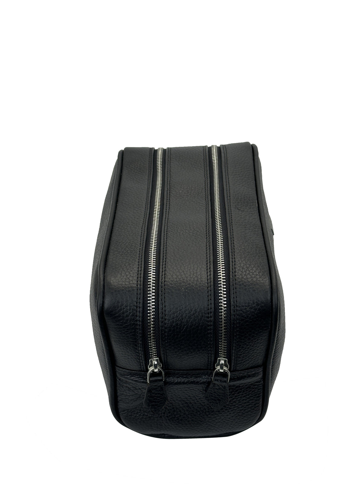 Men’s Leather Wash Bag for Organised Travel Essentials