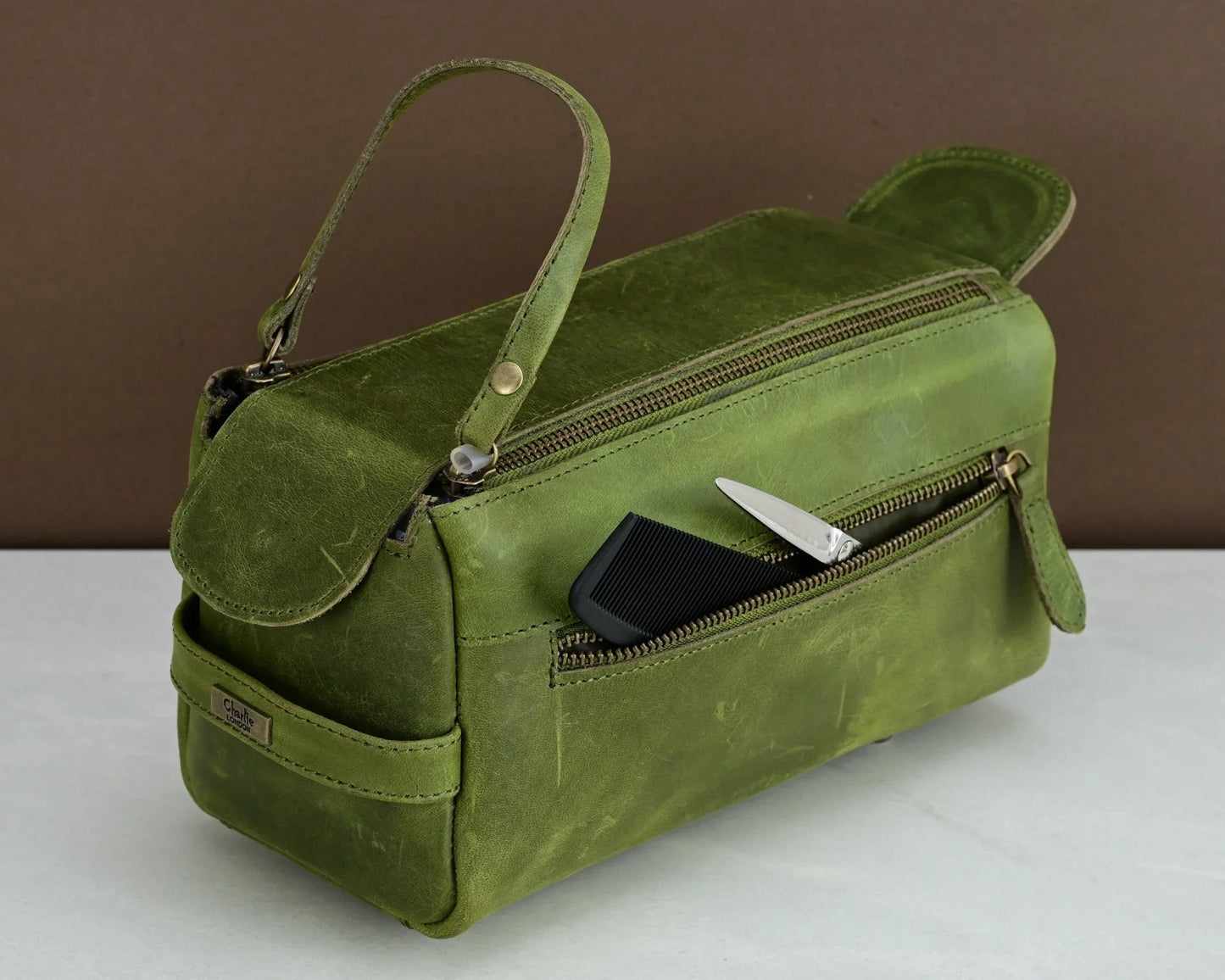 premium cowhide leather toiletry bag travel dopp kit distressed green - 