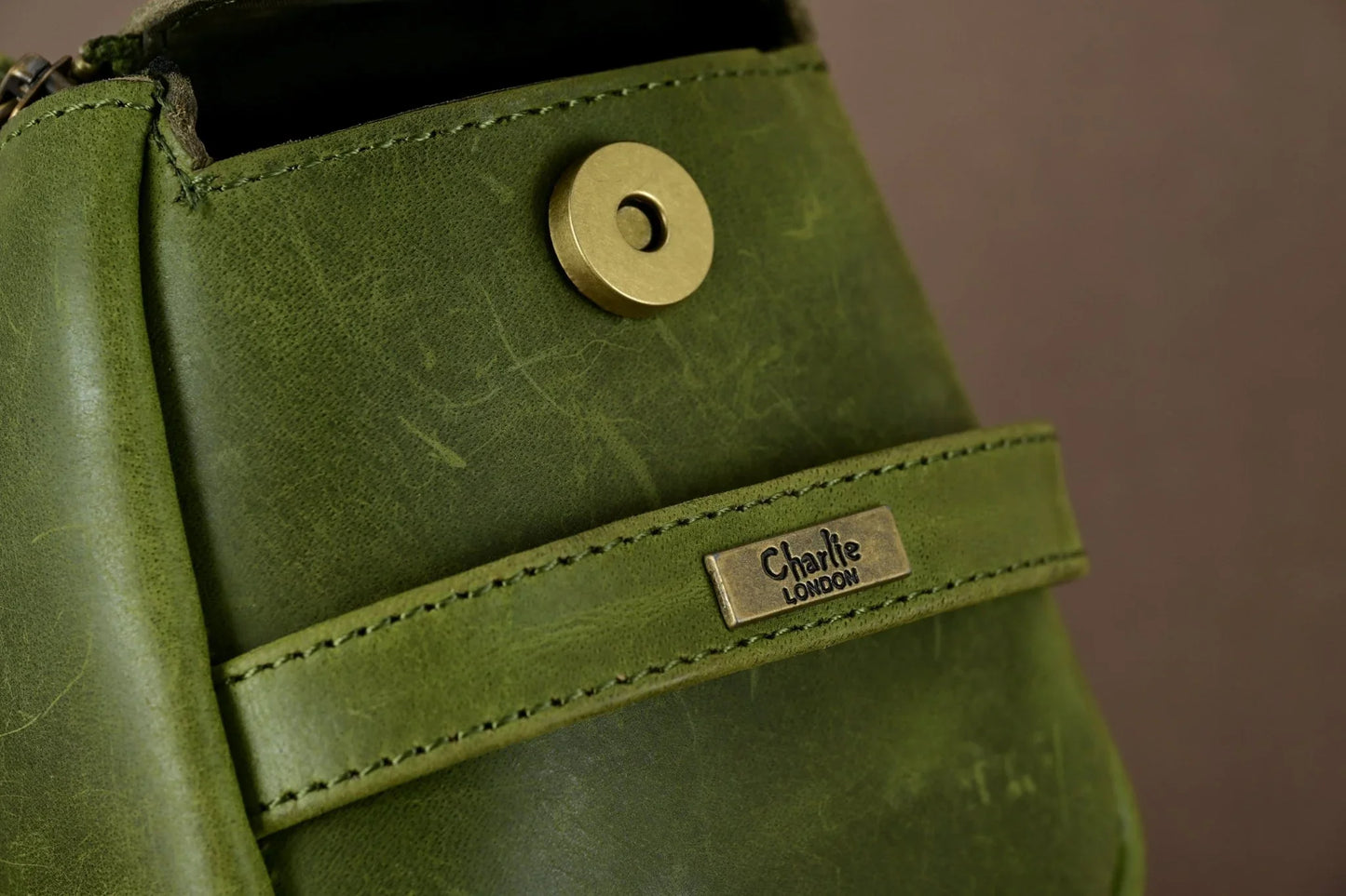 premium cowhide leather toiletry bag travel dopp kit distressed green - 