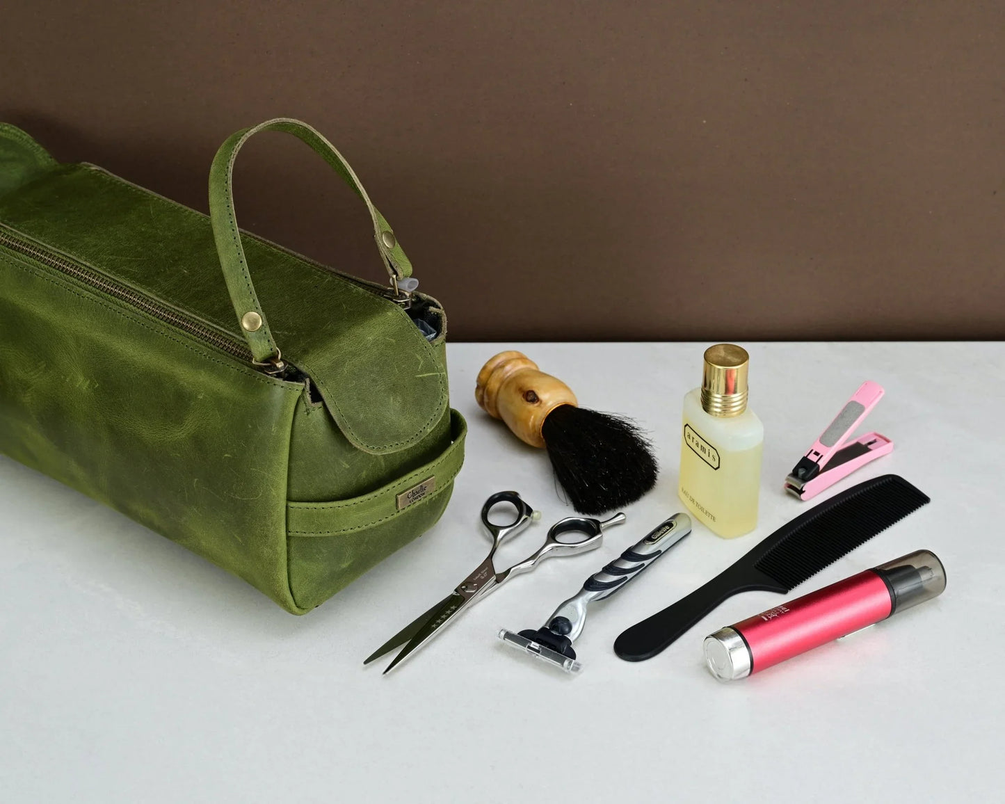 premium cowhide leather toiletry bag travel dopp kit distressed green - 