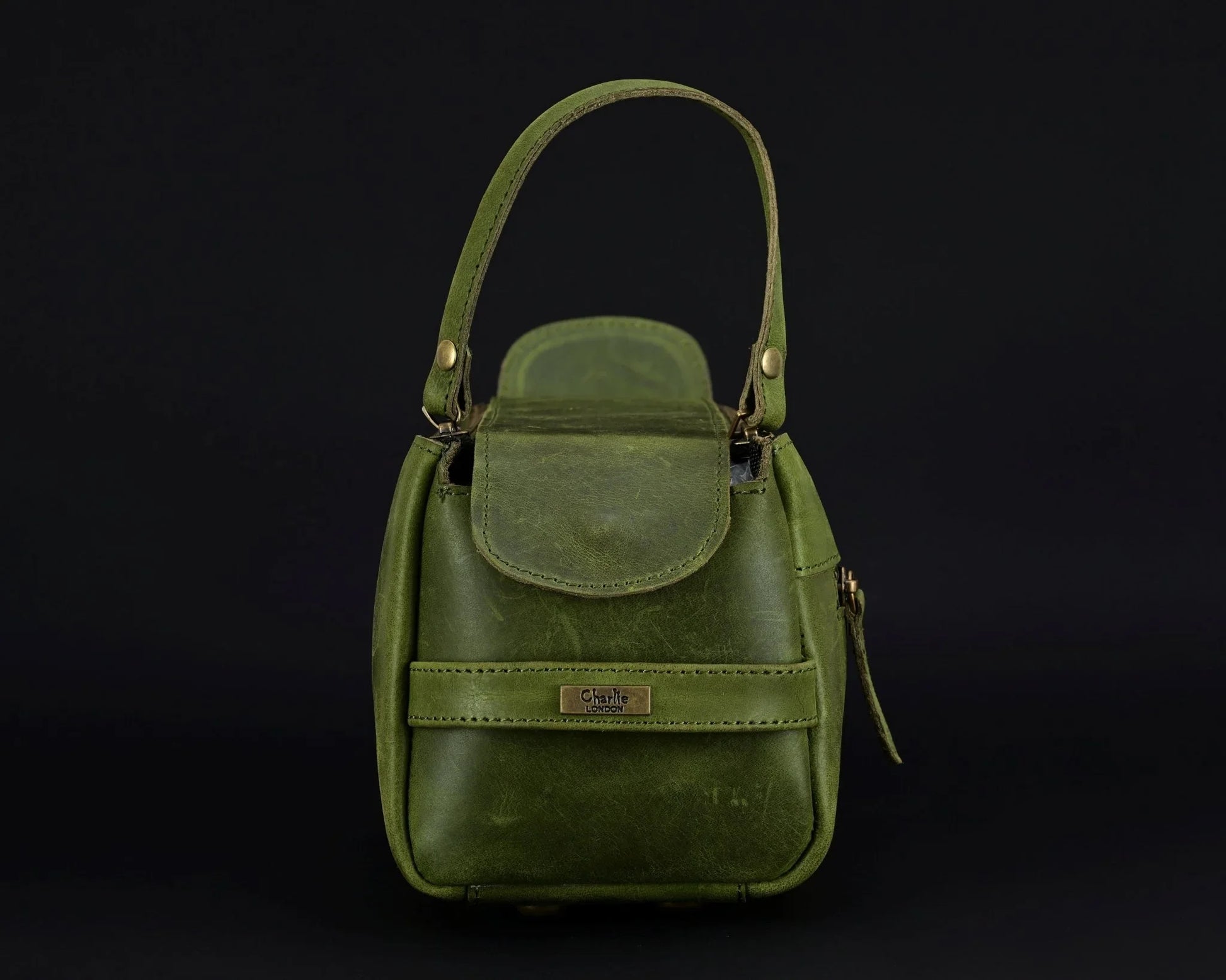 Premium Cowhide Leather Toiletry Bag Travel Dopp Kit Distressed Green - 