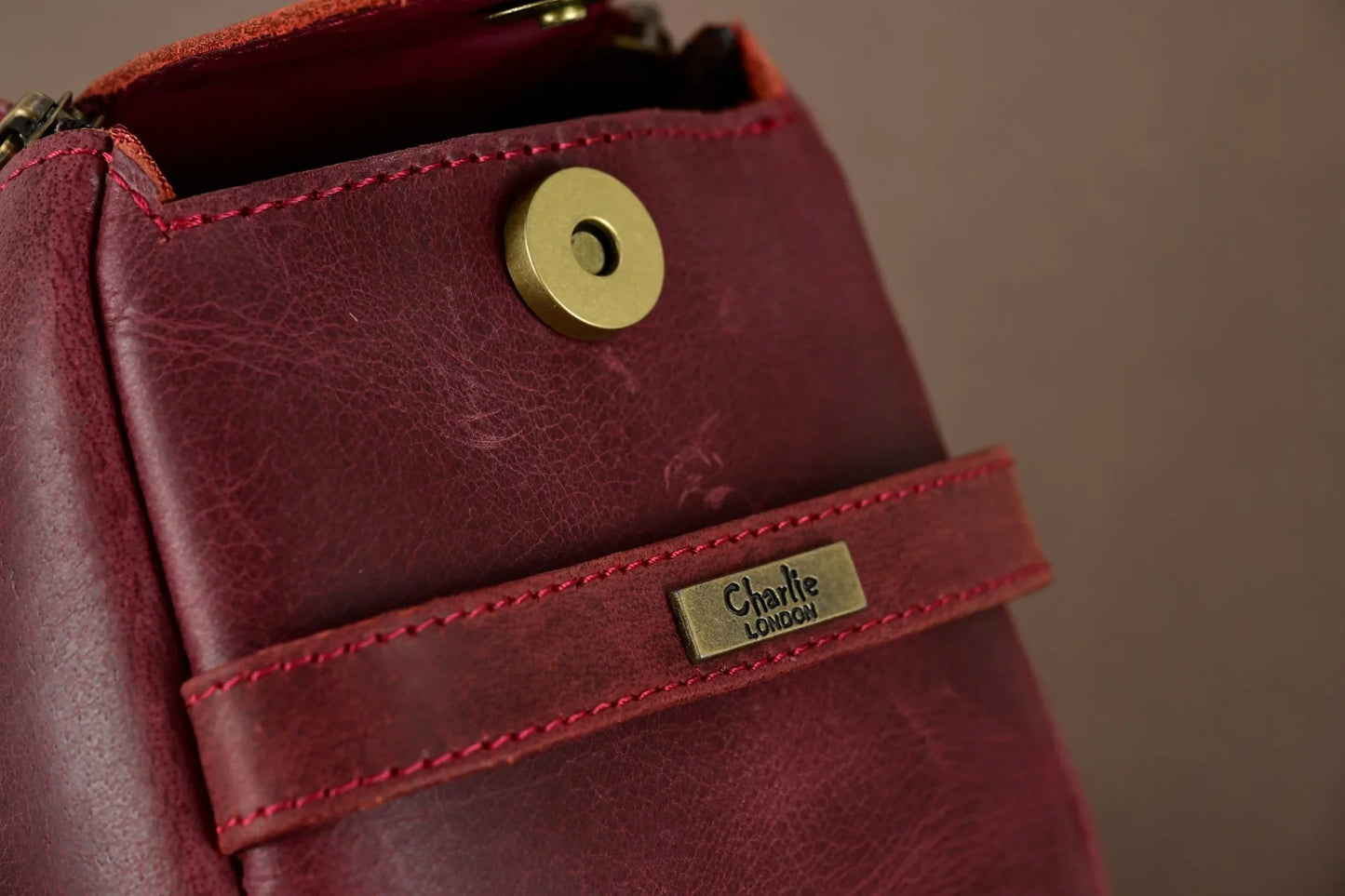 premium cowhide leather toiletry bag travel dopp kit distressed maroon - 